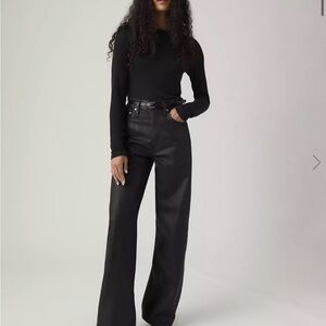 Levi's Coated Ribcage Wide Leg Jeans - NWT - Prize Fighter Black color
